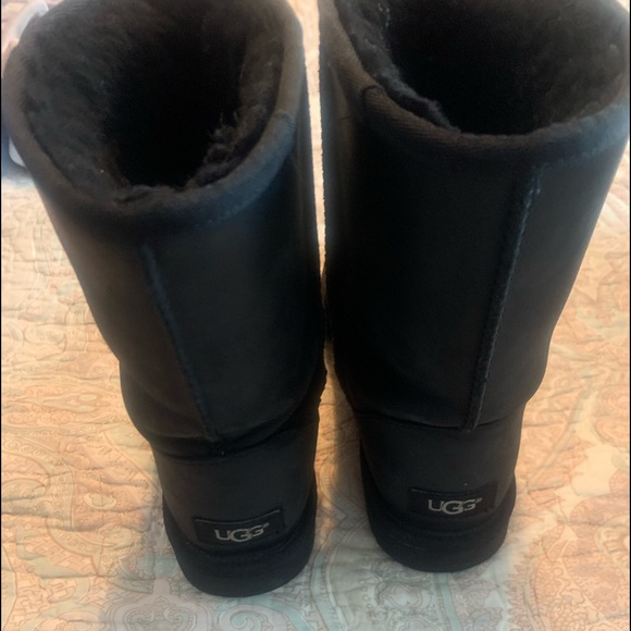 Ugg boots,Classic Short II - Picture 1 of 5